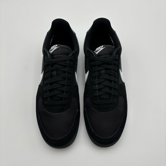 Men’s Nike Field General Black White Shoes. - Picture 2 of 8